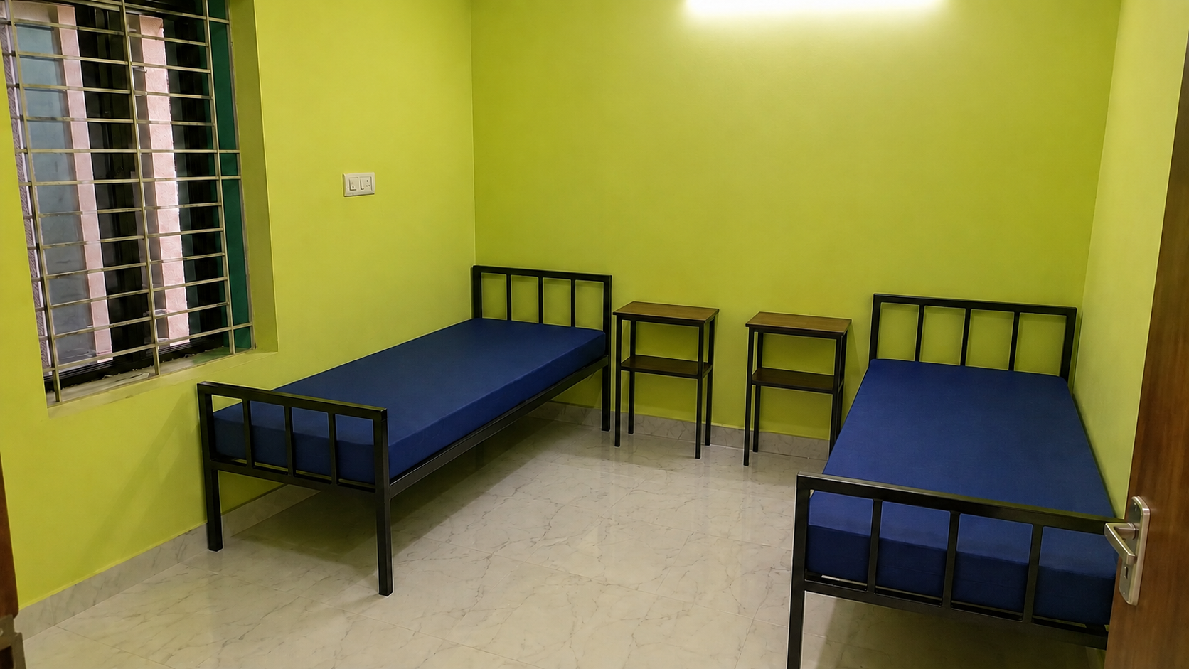 Room 8